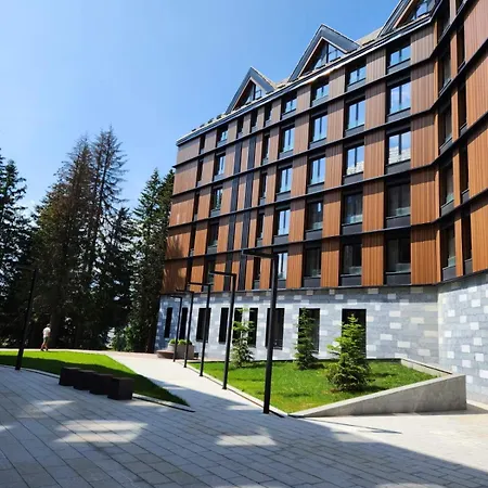 公寓 Woodside 430 *